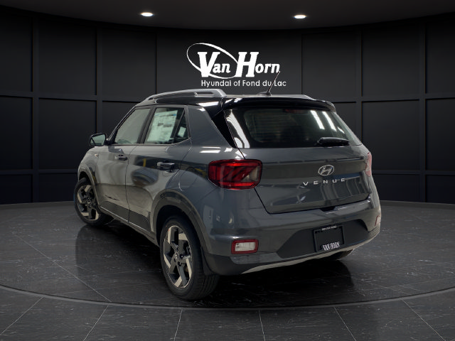 New 2026 Hyundai Venue SEL FWD image 5