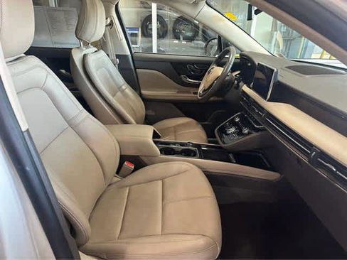 Used 2022 Lincoln Corsair Reserve w/ Equipment Group 201A image 31