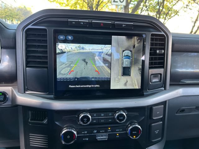 Used 2022 Ford F150 Lightning XLT AWD/4WD image 13