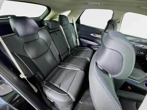 New 2023 Genesis Electrified GV70 Advanced image 28