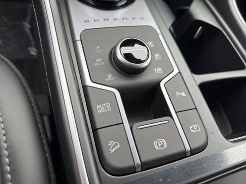 New 2026 Kia Sorento EX AWD/4WD image 13