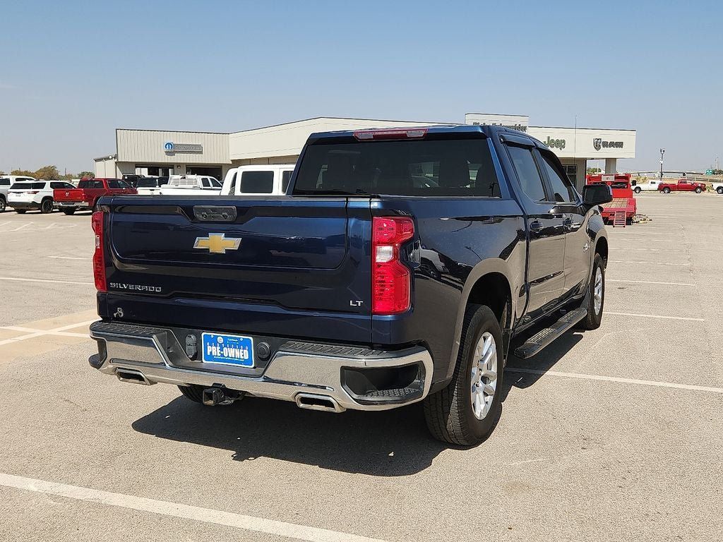 Used 2022 Chevrolet Silverado 1500 LT AWD/4WD image 4