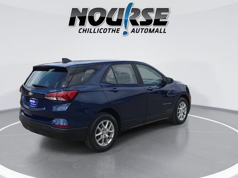 Used 2023 Chevrolet Equinox LS FWD image 8