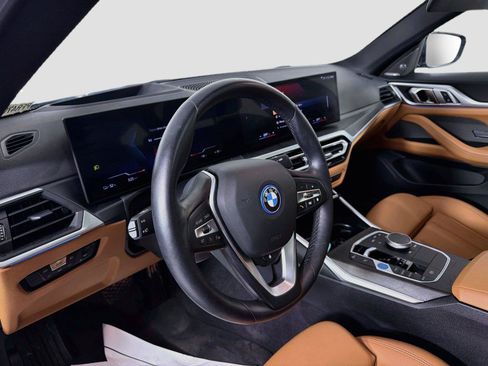 Used 2023 BMW i4 eDrive35 w/ Premium Package RWD image 9