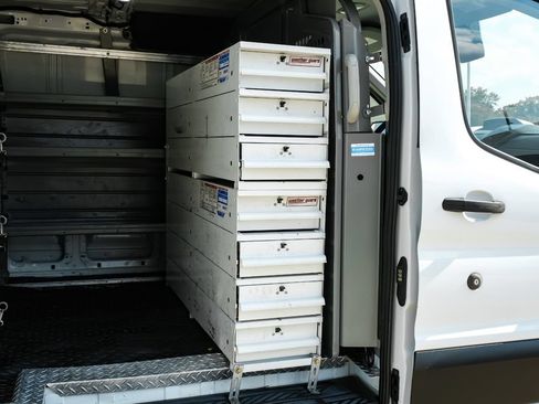 Used 2019 Ford Transit 250 130 Low Roof RWD image 34