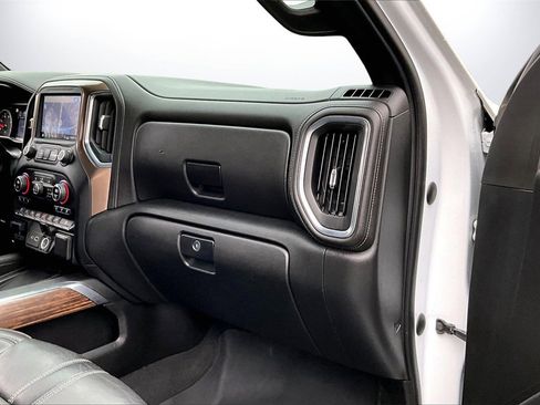 Used 2020 Chevrolet Silverado 2500 High Country w/ Technology Package image 20