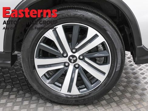 Used 2024 Mitsubishi Outlander Sport SE image 32