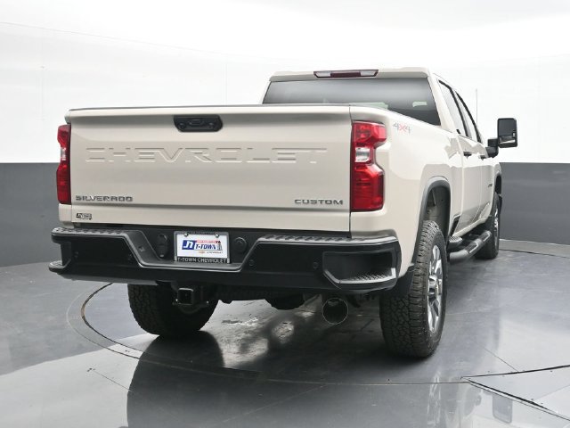 New 2026 Chevrolet Silverado 2500 Custom w/ Custom Value Package AWD/4WD image 9