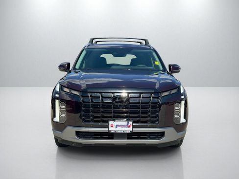 Used 2023 Hyundai Palisade SEL w/ Premium Package FWD image 2