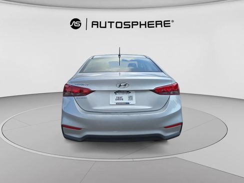 Used 2019 Hyundai Accent SE FWD image 7