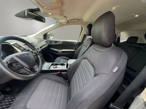 Used 2019 Ford Edge SE FWD image 11
