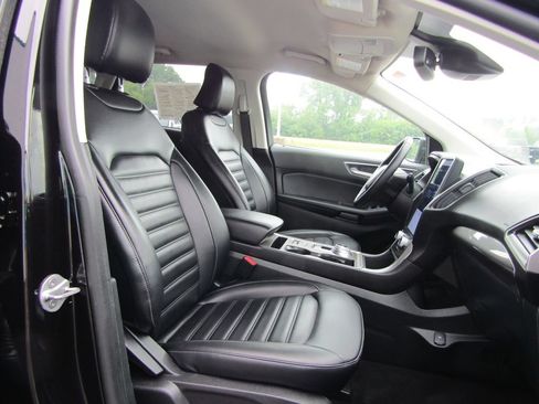 Used 2024 Ford Edge SEL w/ Convenience Package AWD/4WD image 17