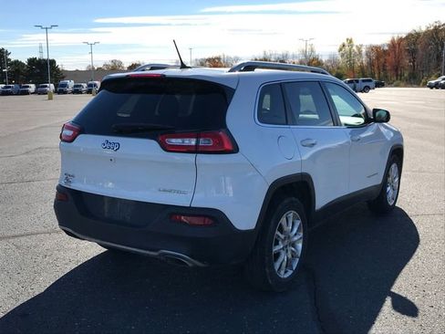 Used 2015 Jeep Cherokee Limited image 3