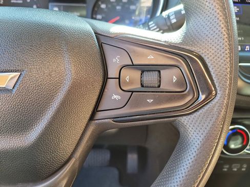 Used 2022 Chevrolet TrailBlazer LT w/ Driver Confidence Package FWD image 28