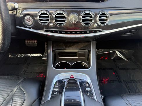 Used 2019 Mercedes-Benz S 63 AMG S 4MATIC Sedan image 16