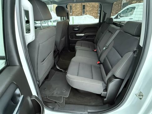 Used 2018 Chevrolet Silverado 1500 LT w/ LT Eassist Package image 26