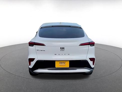 Used 2025 Buick Envista Sport Touring image 15