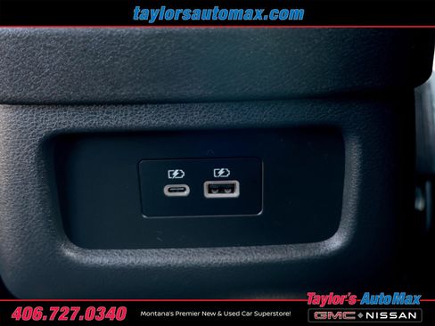 Used 2024 Nissan Pathfinder S image 27