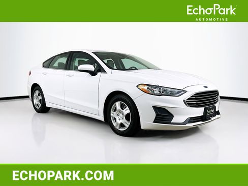 Used 2019 Ford Fusion S image 1
