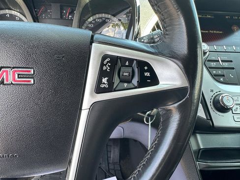 Used 2017 GMC Terrain SLE w/ Driver Alert Package I FWD image 14