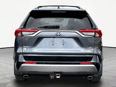 Used 2020 Toyota RAV4 XSE AWD/4WD image 5