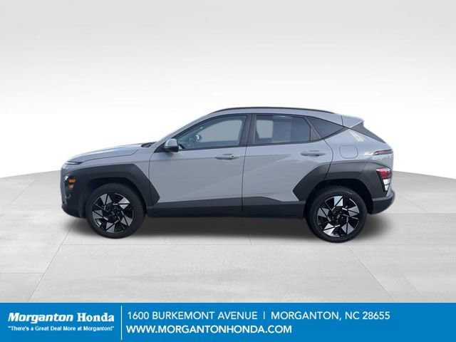 Used 2025 Hyundai Kona SEL AWD/4WD image 4