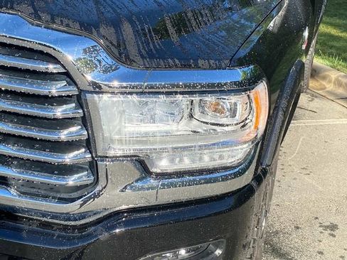 Used 2024 RAM 2500 Limited AWD/4WD image 5
