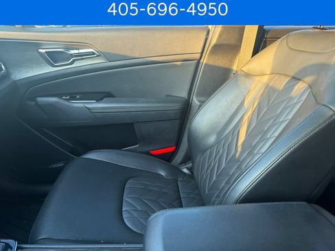 Used 2024 Kia Sportage X-Pro AWD/4WD image 7