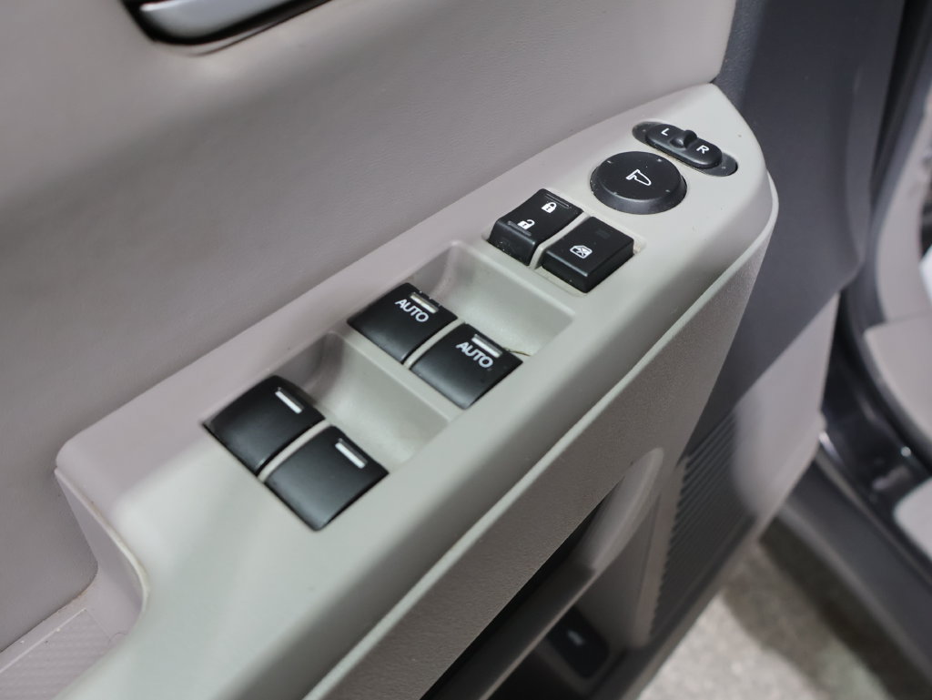 Used 2010 Honda Pilot EX-L image 13