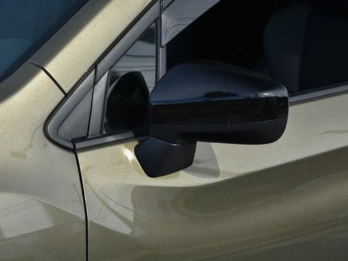 Used 2022 Subaru Ascent Onyx Edition image 6