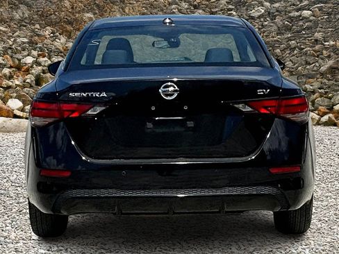 Used 2021 Nissan Sentra SV image 4