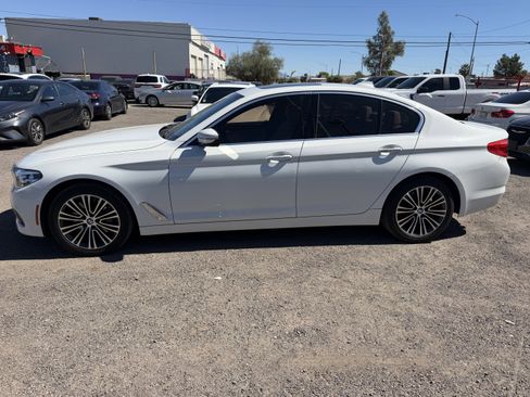 Used 2018 BMW 530i image 8