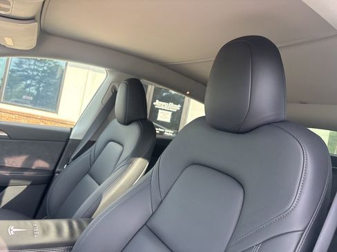 Used 2024 Tesla Model Y Long Range image 2