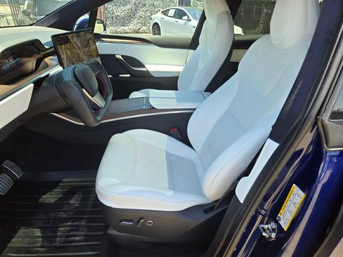 Used 2023 Tesla Model X AWD/4WD image 19