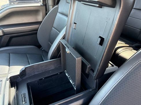 Used 2019 Ford F150 Raptor w/ Equipment Group 802A Luxury AWD/4WD image 15