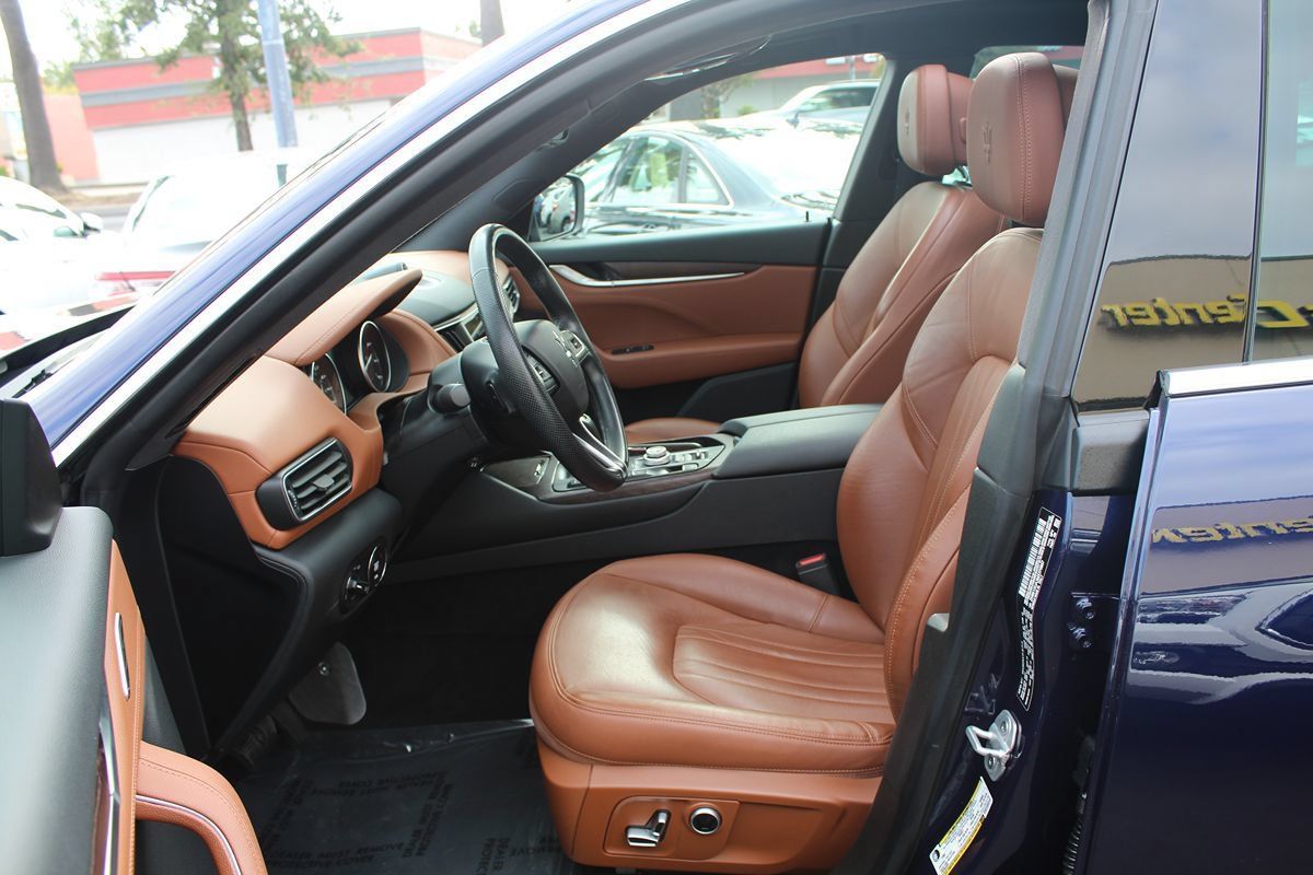 Used 2021 Maserati Levante AWD/4WD image 22