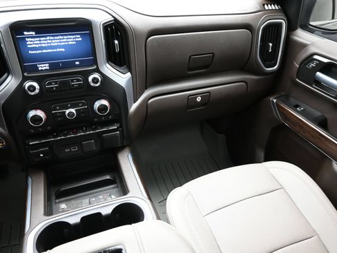 Used 2021 GMC Sierra 1500 SLT RWD image 33