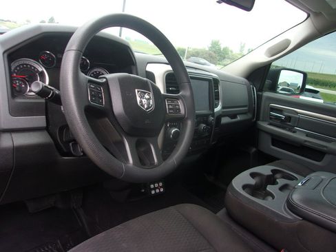 Used 2020 RAM 1500 Warlock w/ Electronics Group AWD/4WD image 10