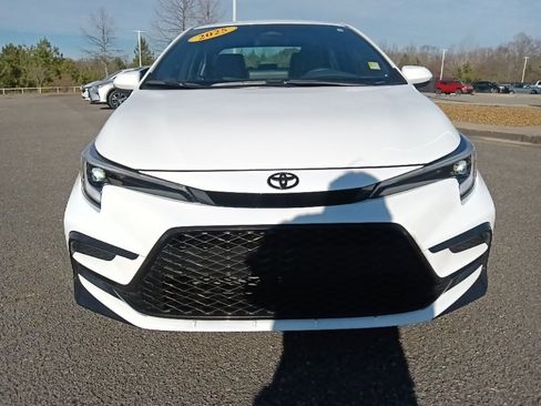 Used 2025 Toyota Corolla SE image 8