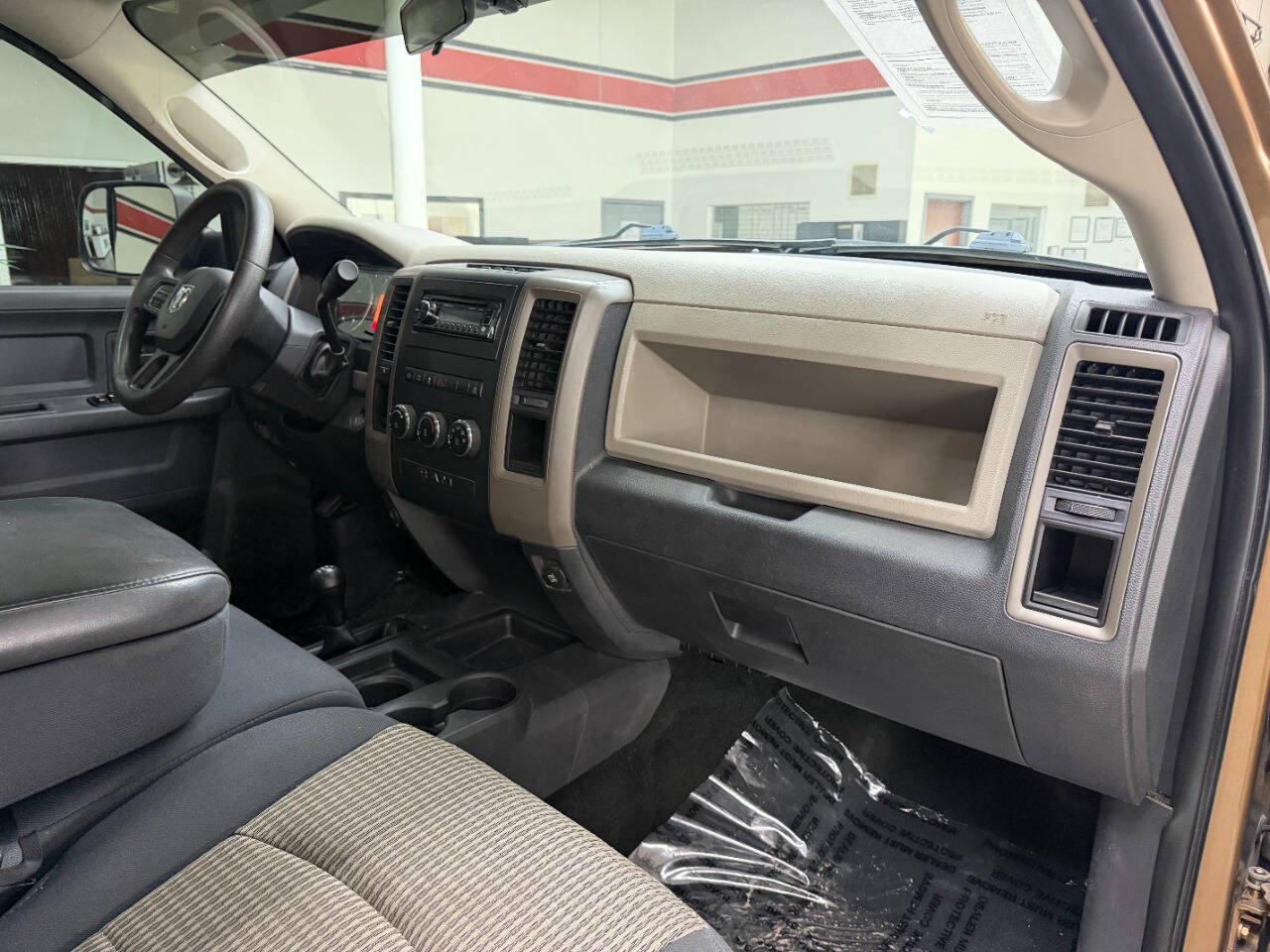 Used 2012 RAM 2500 ST w/ Chrome Appearance Group AWD/4WD image 19