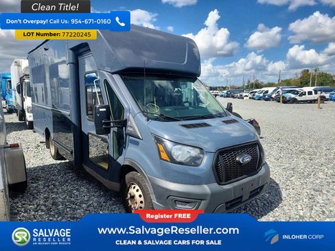 Used 2021 Ford Transit 350 DRW RWD image 5