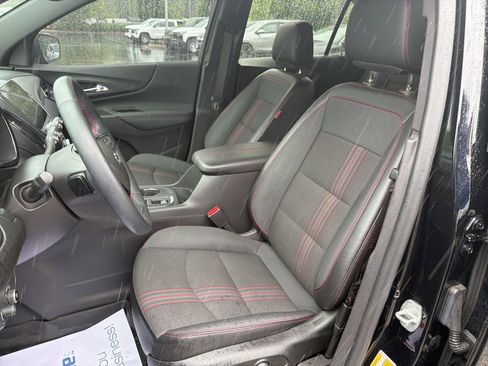 Used 2023 Chevrolet Equinox RS FWD image 17