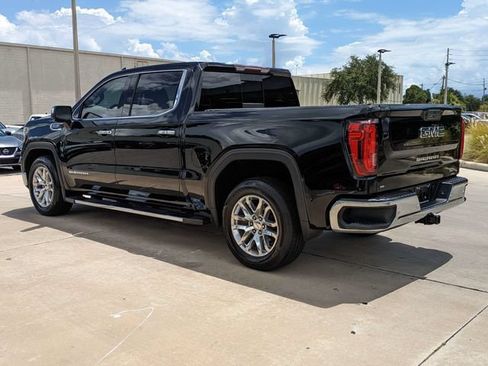 Used 2021 GMC Sierra 1500 SLT w/ SLT Premium Package RWD image 8