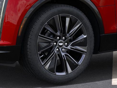 New 2025 Cadillac Lyriq Sport image 33