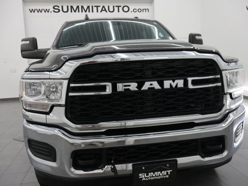 Used 2024 RAM 2500 Tradesman w/ Chrome Appearance Group AWD/4WD image 23