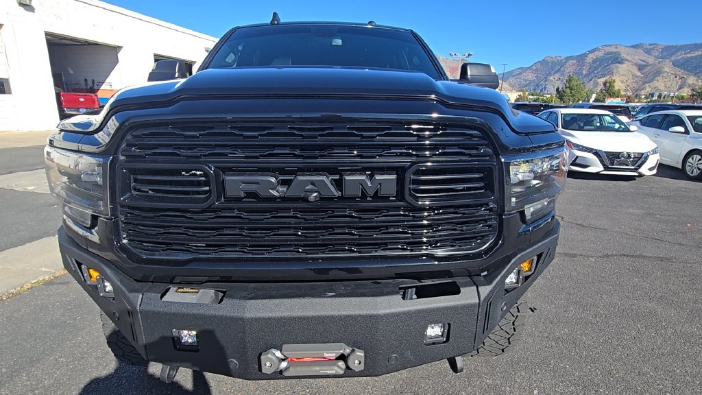 Used 2022 RAM 2500 Limited w/ Night Edition AWD/4WD image 33