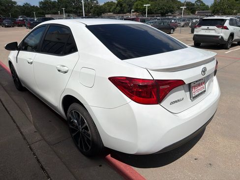 Used 2019 Toyota Corolla SE FWD image 6