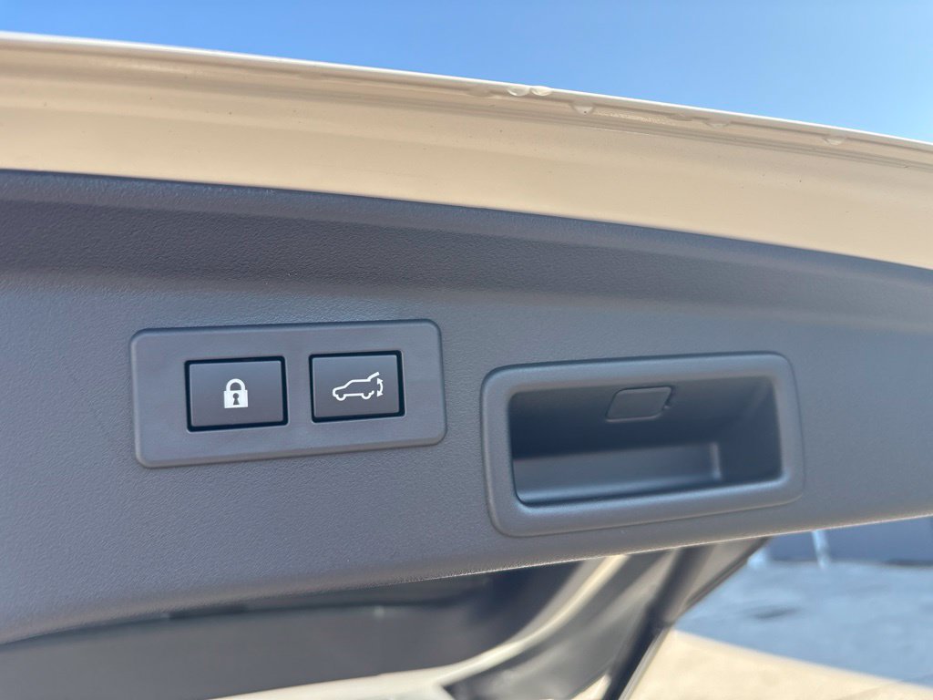New 2026 Subaru Outback Limited AWD/4WD image 10
