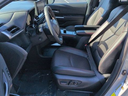 Certified 2025 Toyota Sienna XSE w/ XSE Premium Package AWD/4WD image 8