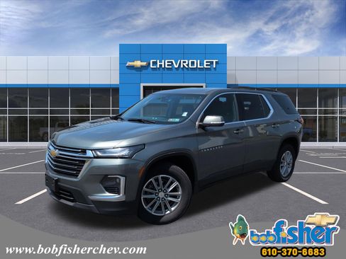 Certified 2022 Chevrolet Traverse LT AWD/4WD image 1